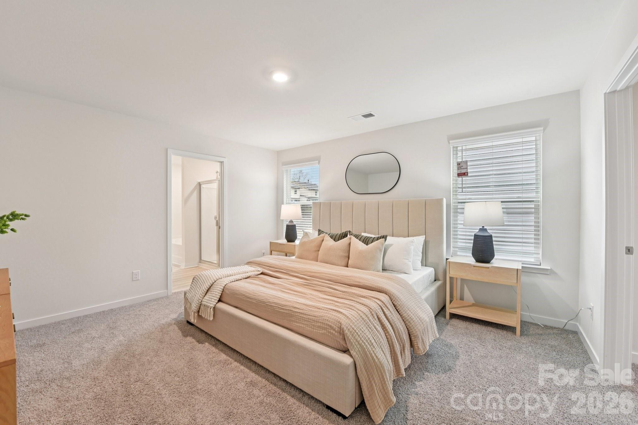 The Hamptons at Hickory - Residential