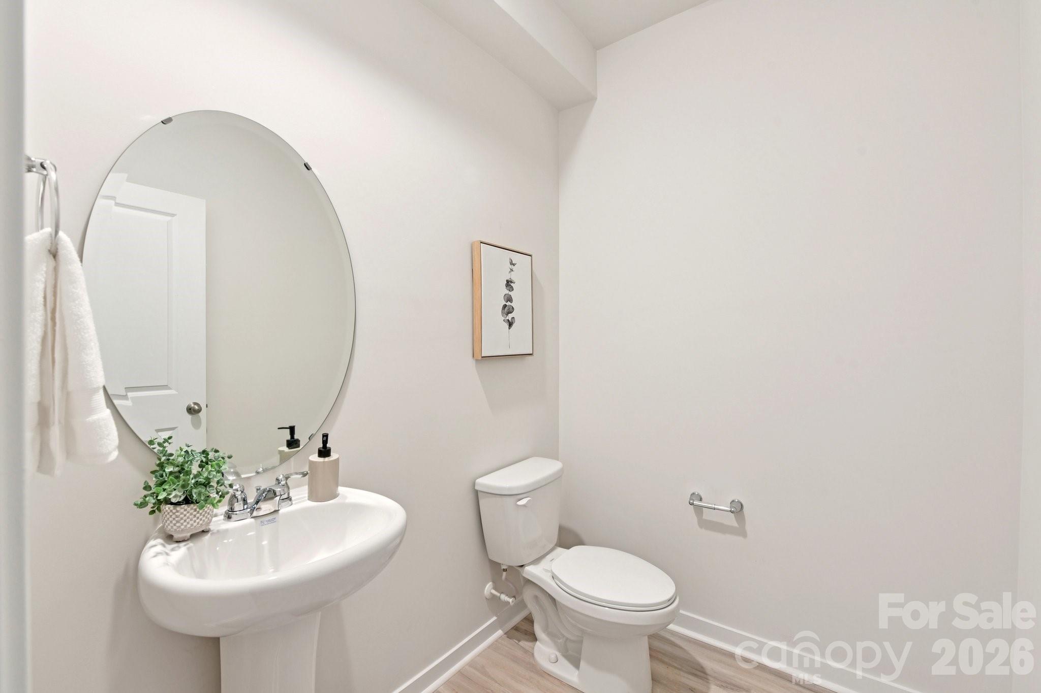 The Hamptons at Hickory - Residential