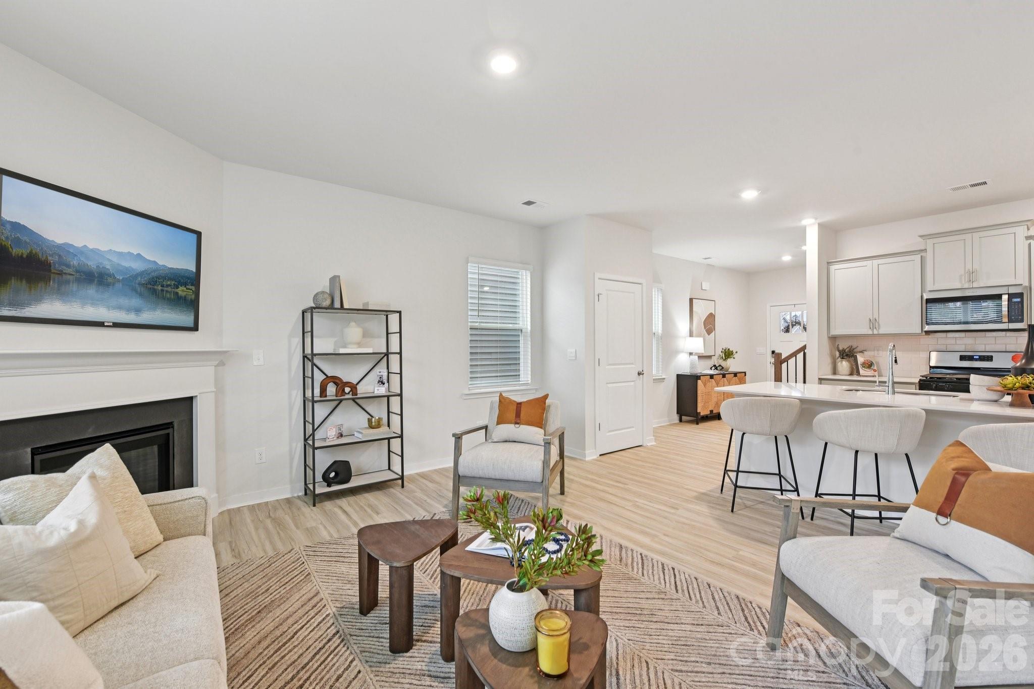 The Hamptons at Hickory - Residential