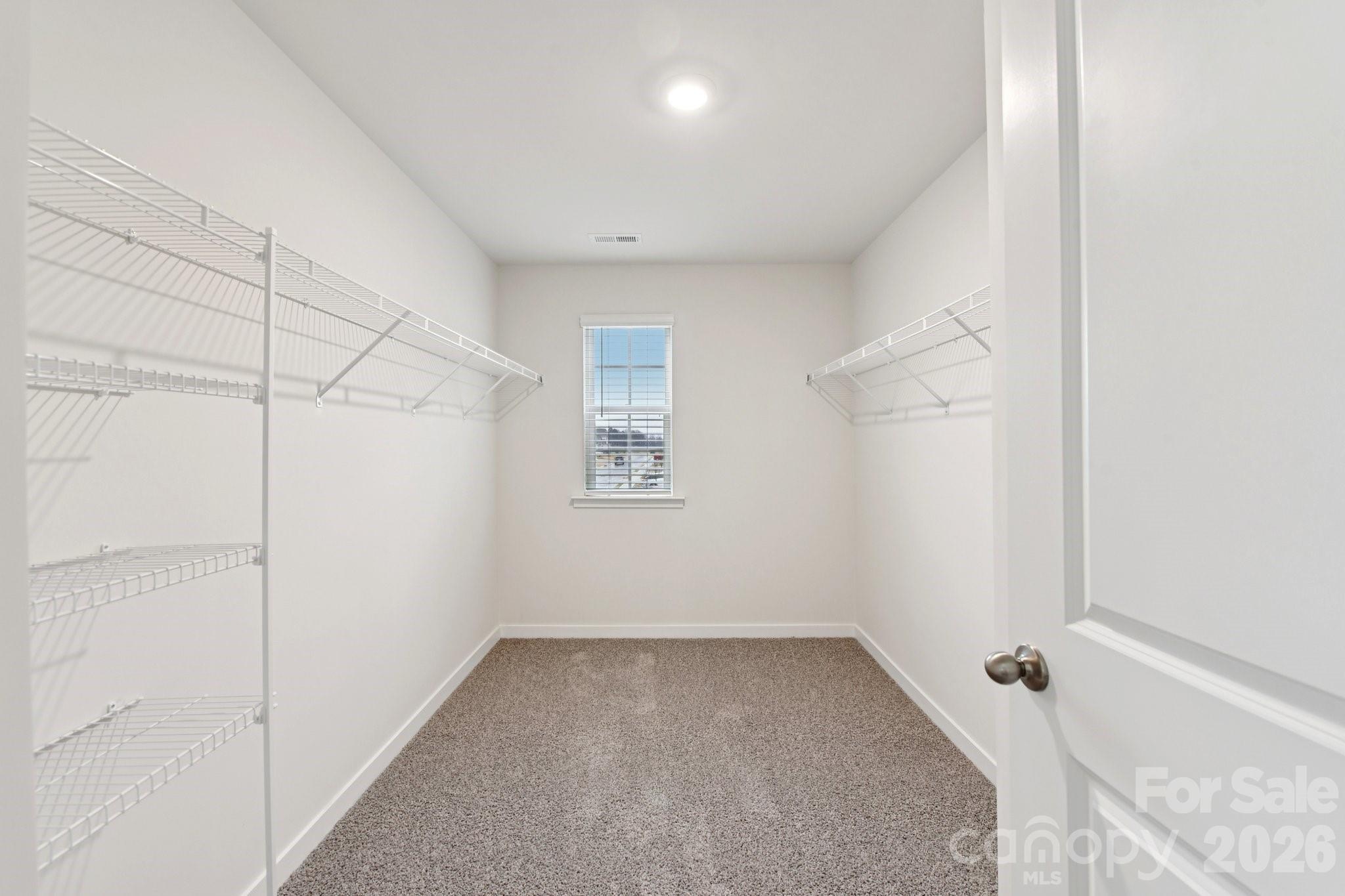 The Hamptons at Hickory - Residential