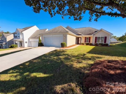 Photo of 11344 Pointer Ridge Drive, Charlotte, NC 28214 (MLS # 4433903)