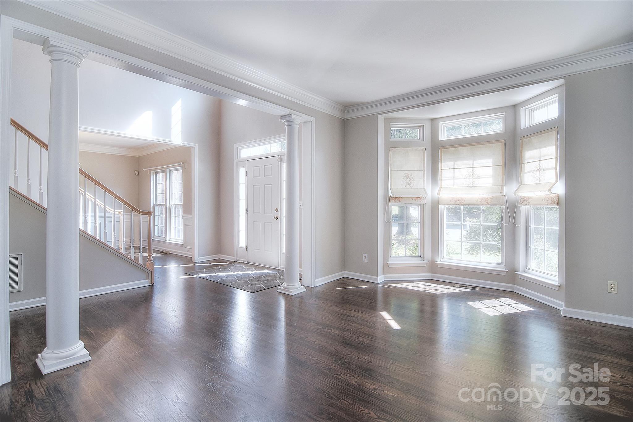 15964 Cumnor Lane
