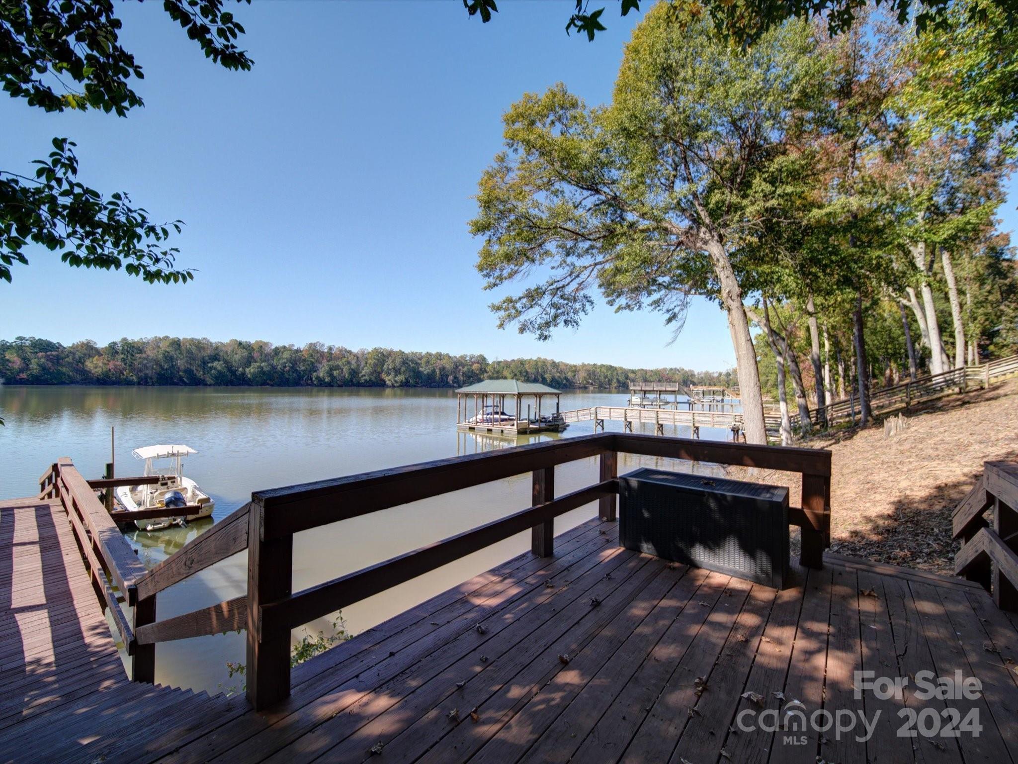 River Walk Plantation - Residential