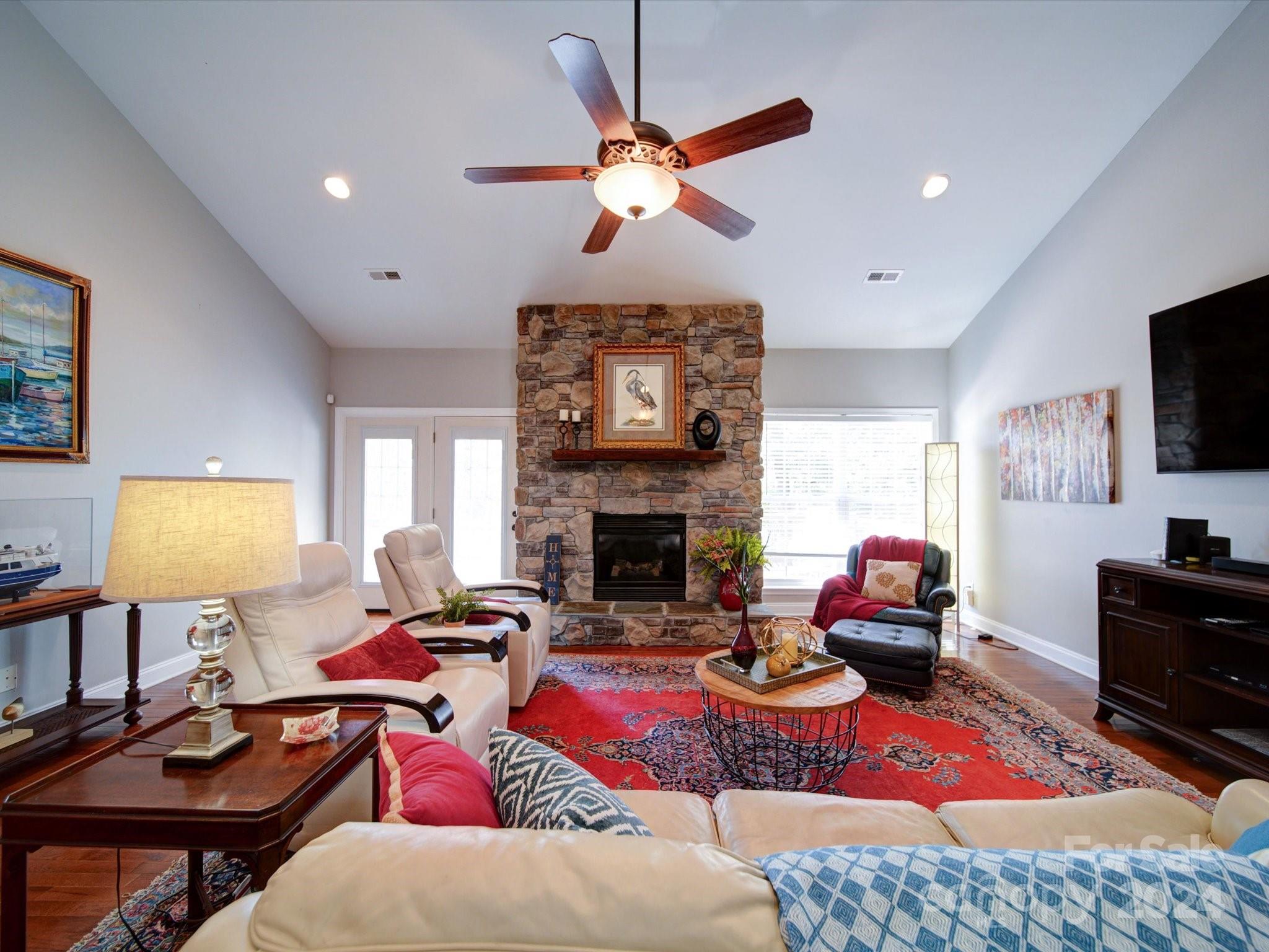 River Walk Plantation - Residential