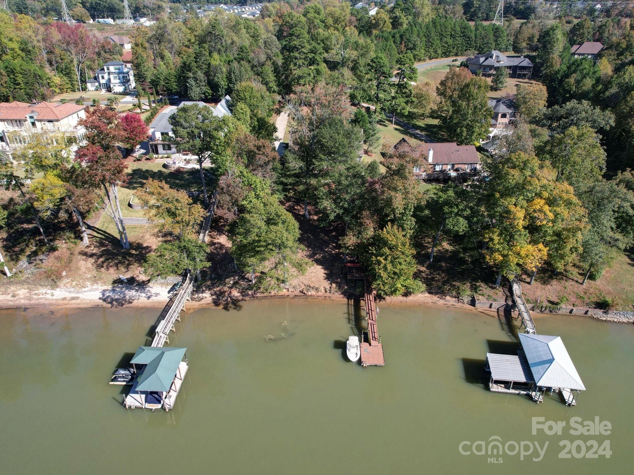 River Walk Plantation - Residential