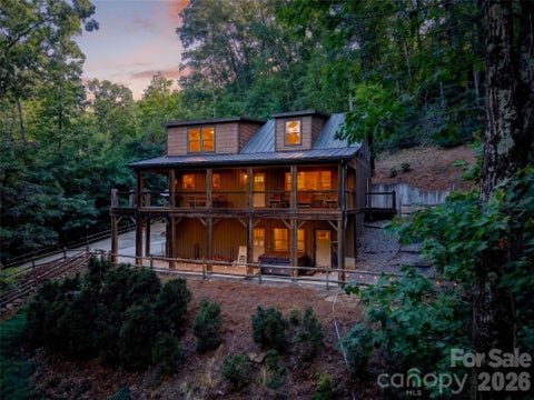Photo for 3050 Green River Cove Road