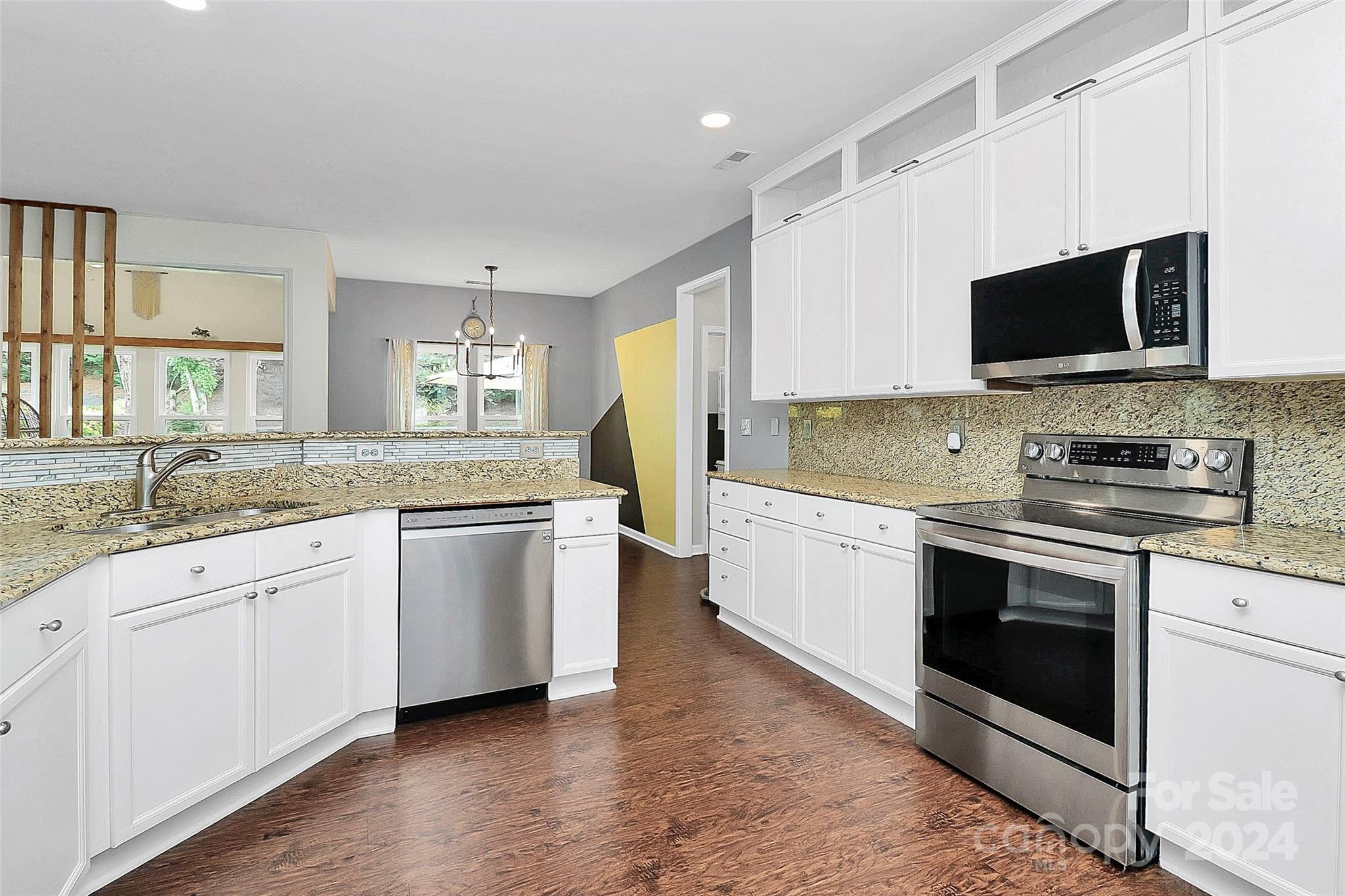 Knightsbridge - Residential