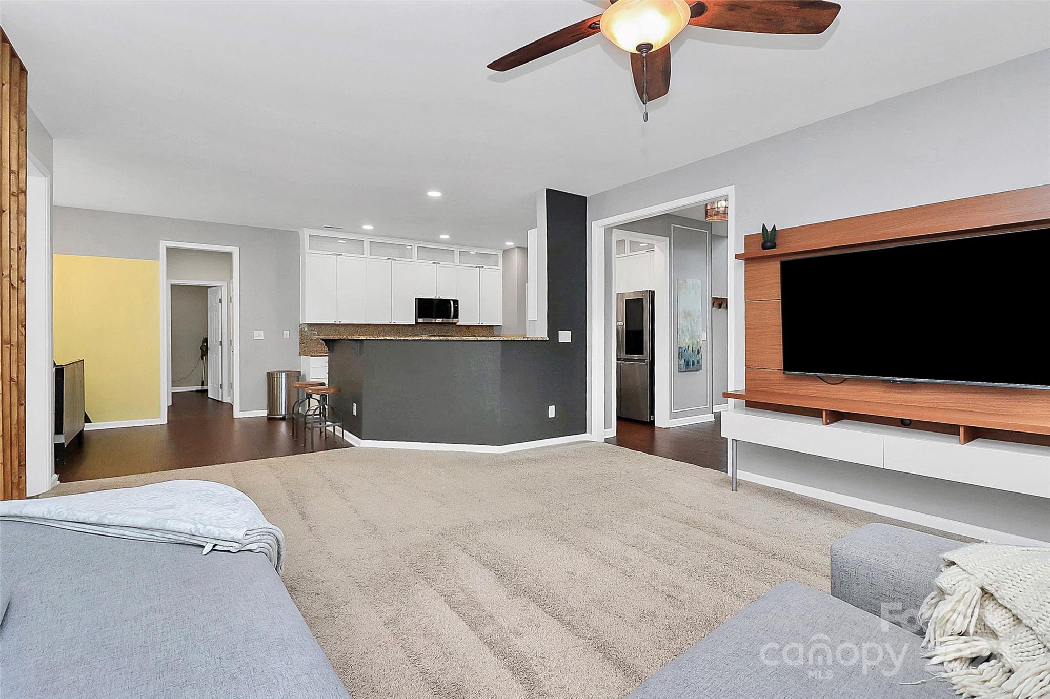 Knightsbridge - Residential