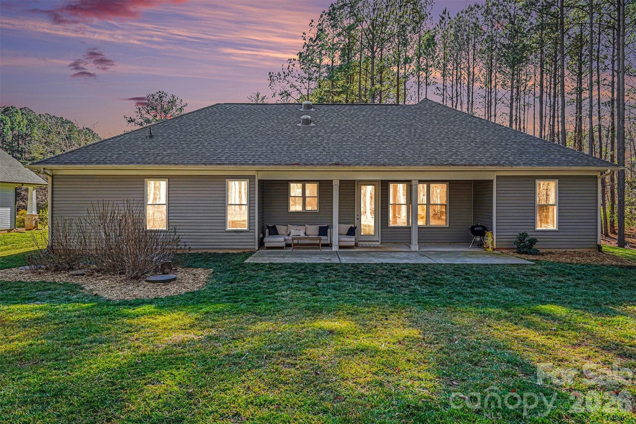 1374 High Shoals Road