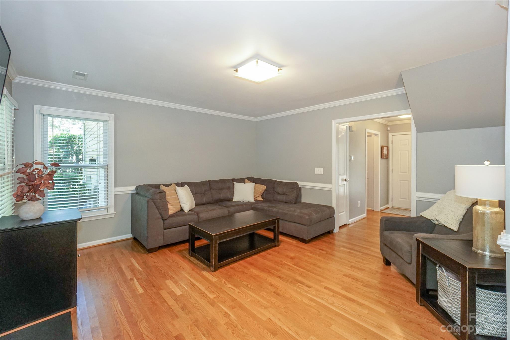 Davis Lake - Residential