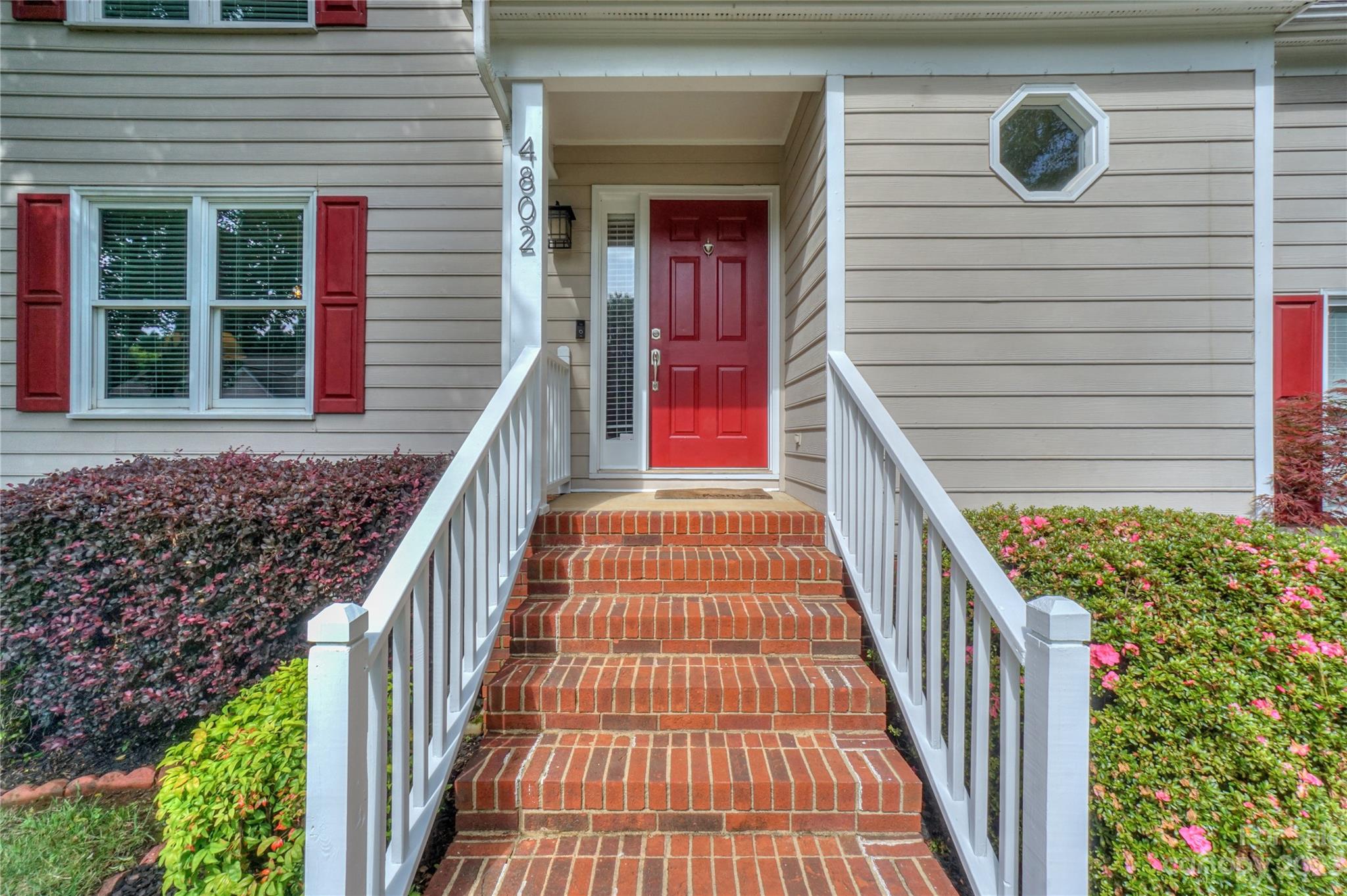 Davis Lake - Residential