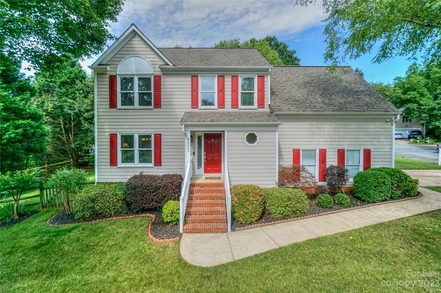 Situated on a spacious cul-de-sac corner lot, this 4 bedroom 2.5 bath home has hardwood floors on the main level. Three bedrooms are upstairs and the fourth bedroom could also be used for a bonus room. The sellers added nice updates to the two full baths. The living room and kitchen flow together naturally. A large deck that spans most of the back of the house is perfect for entertaining and a custom bench, cushions, and storage bin are included for personal use. The sideyard allows for ample room to play and to develop a gardening habit. The neighborhood has many community features including a park, pool, tennis courts, and a playground.