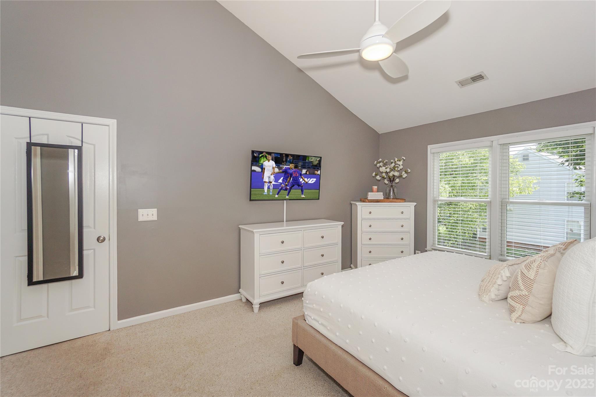 Davis Lake - Residential