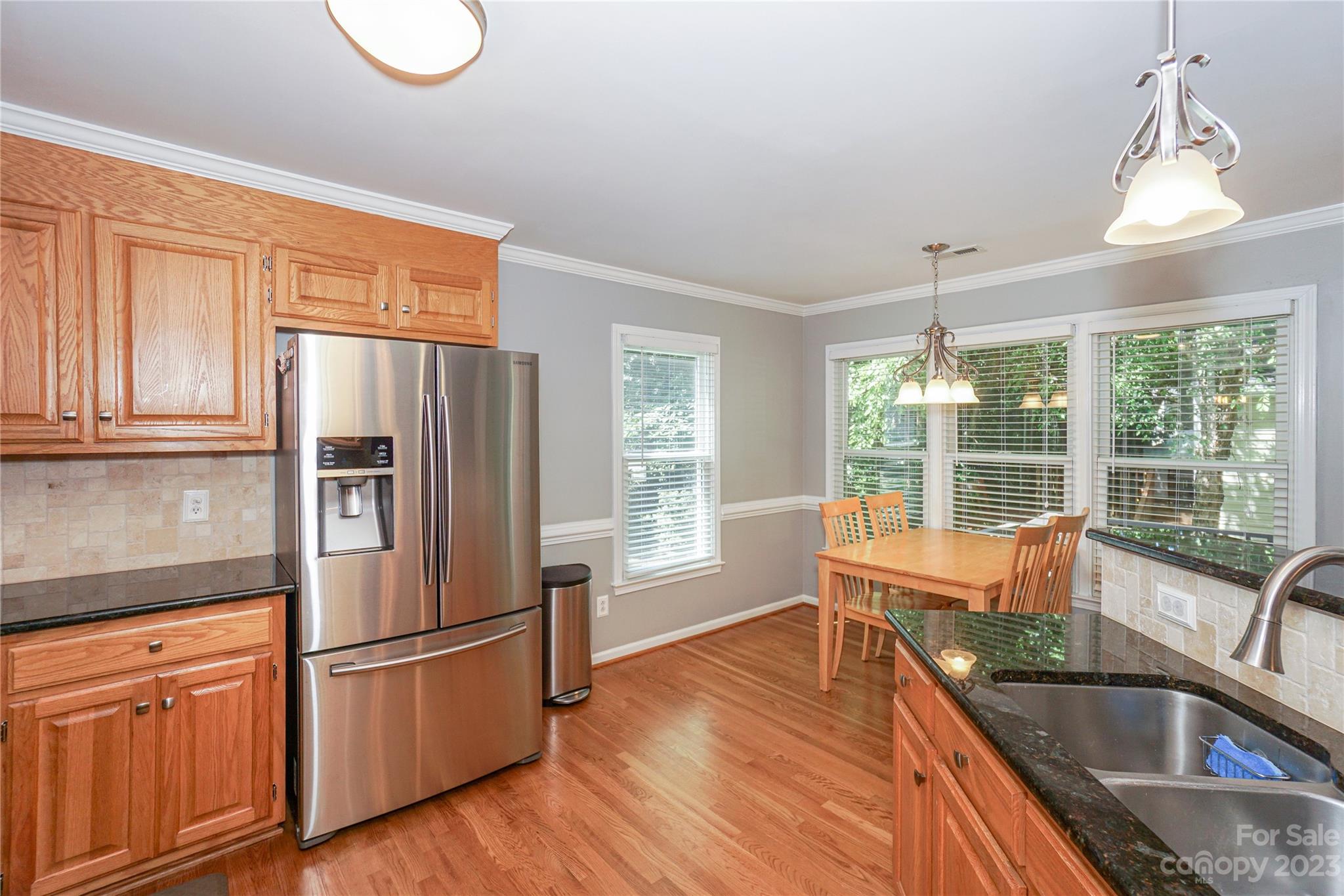 Davis Lake - Residential