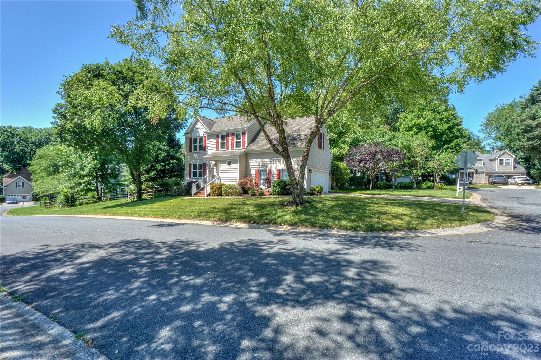 Davis Lake - Residential