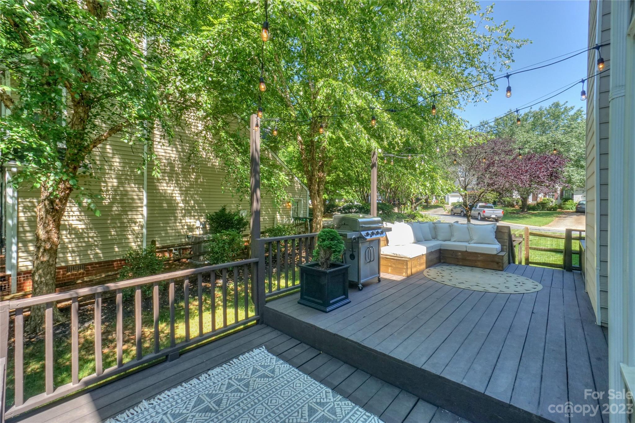 Davis Lake - Residential