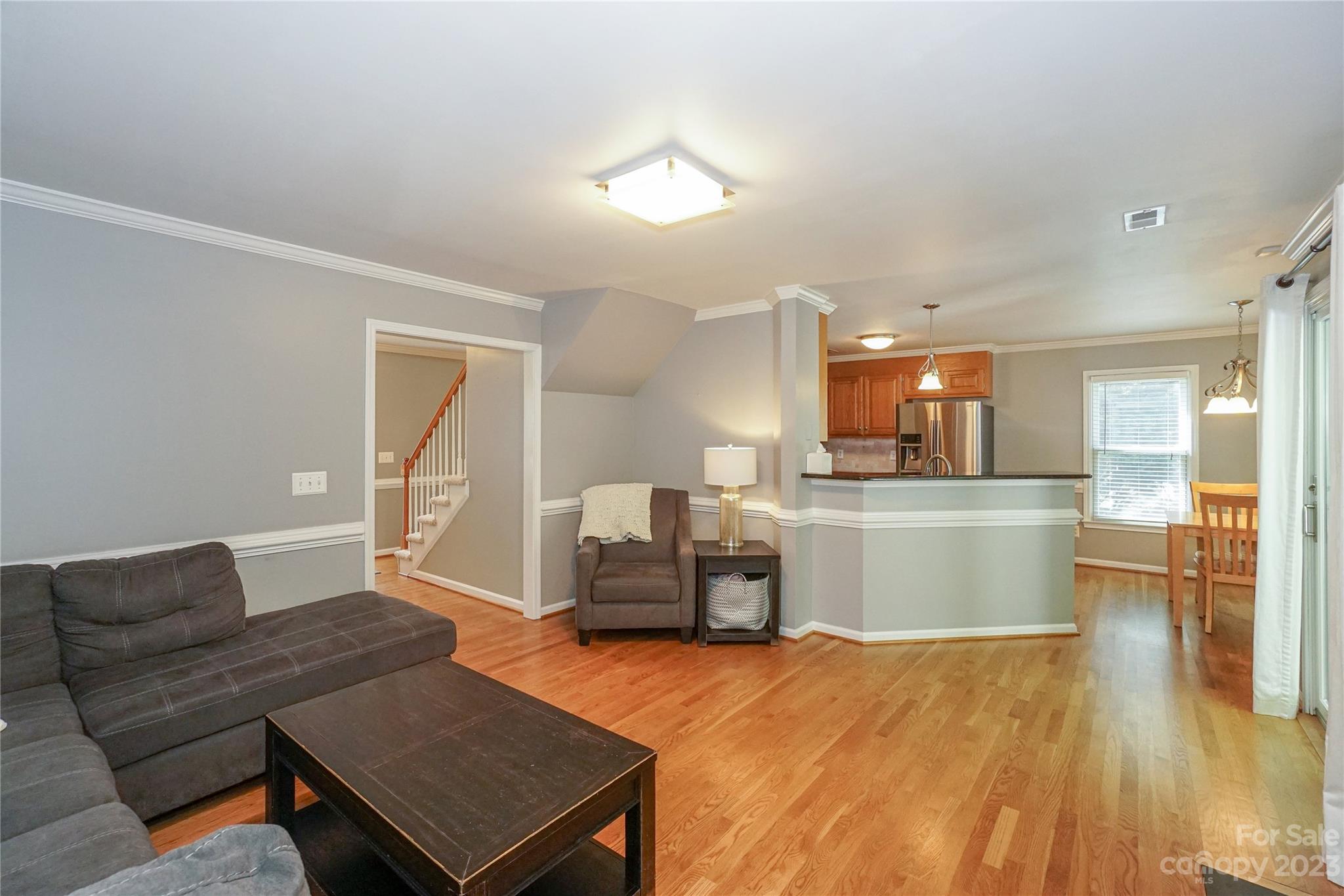 Davis Lake - Residential