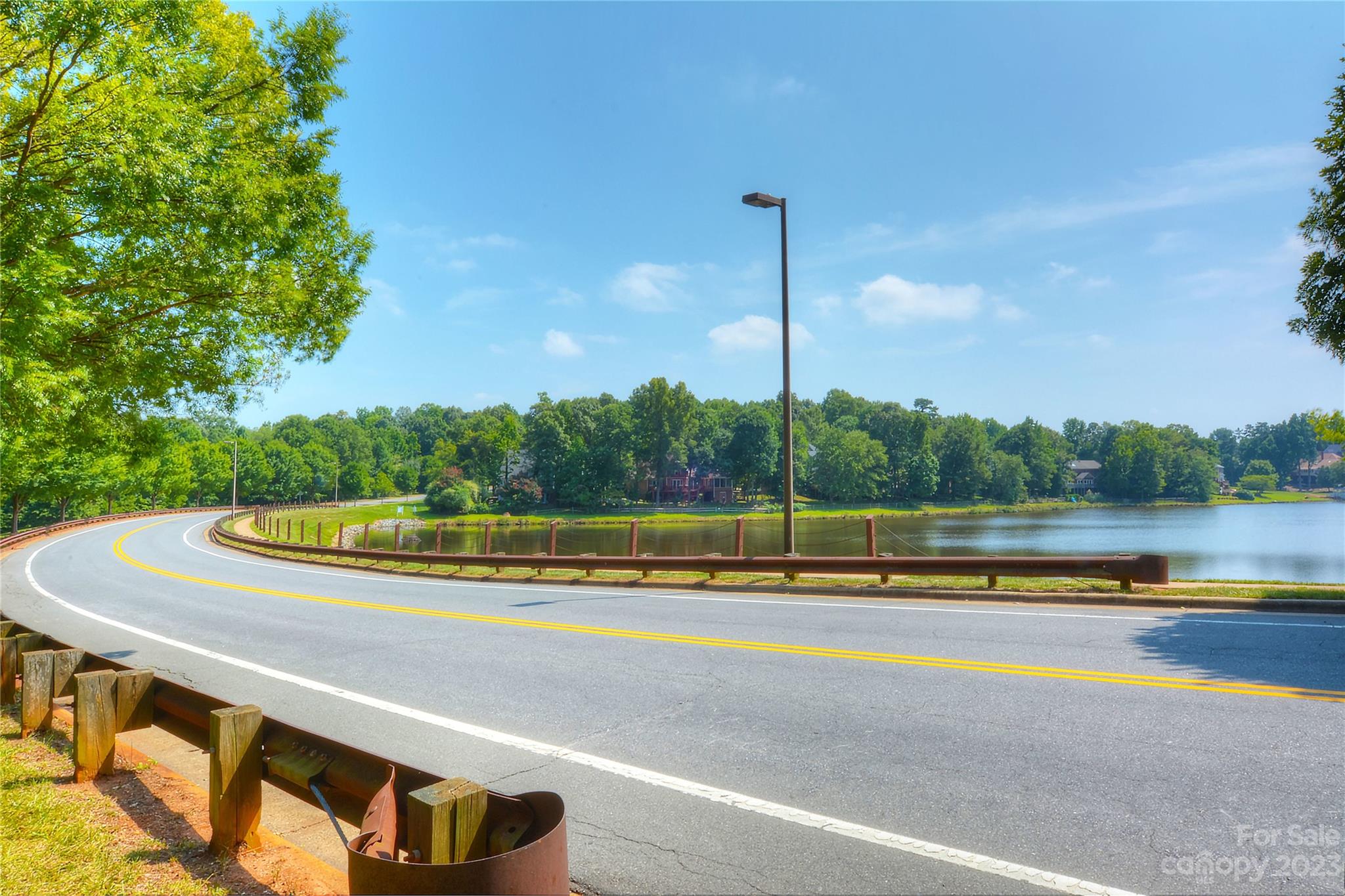 Davis Lake - Residential