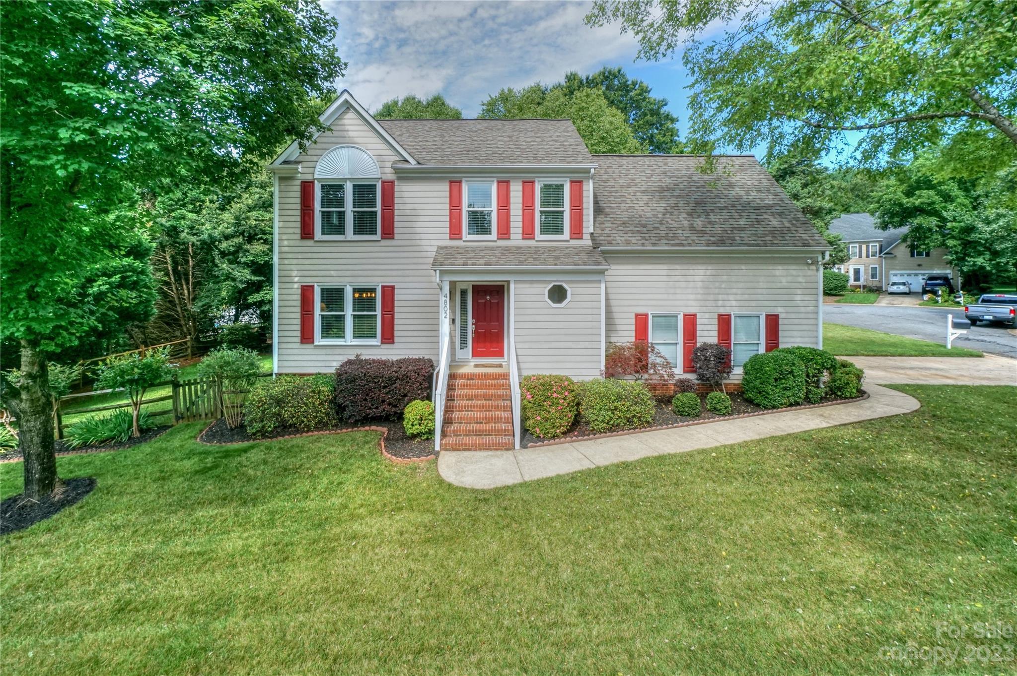 Davis Lake - Residential