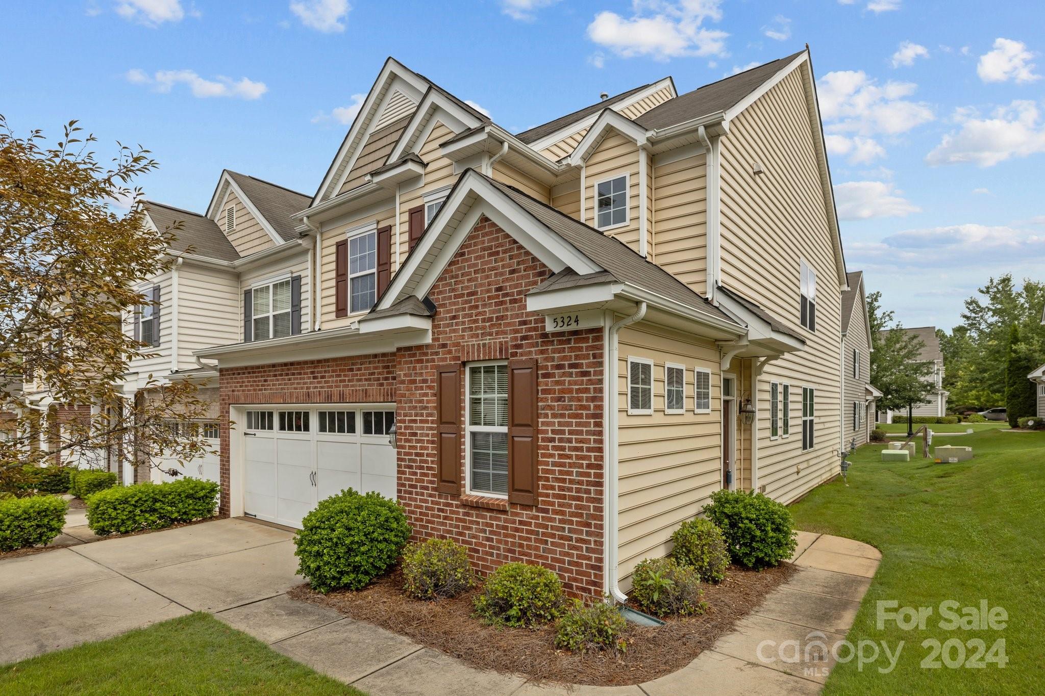 Sedona at Stone Creek Ranch - Residential