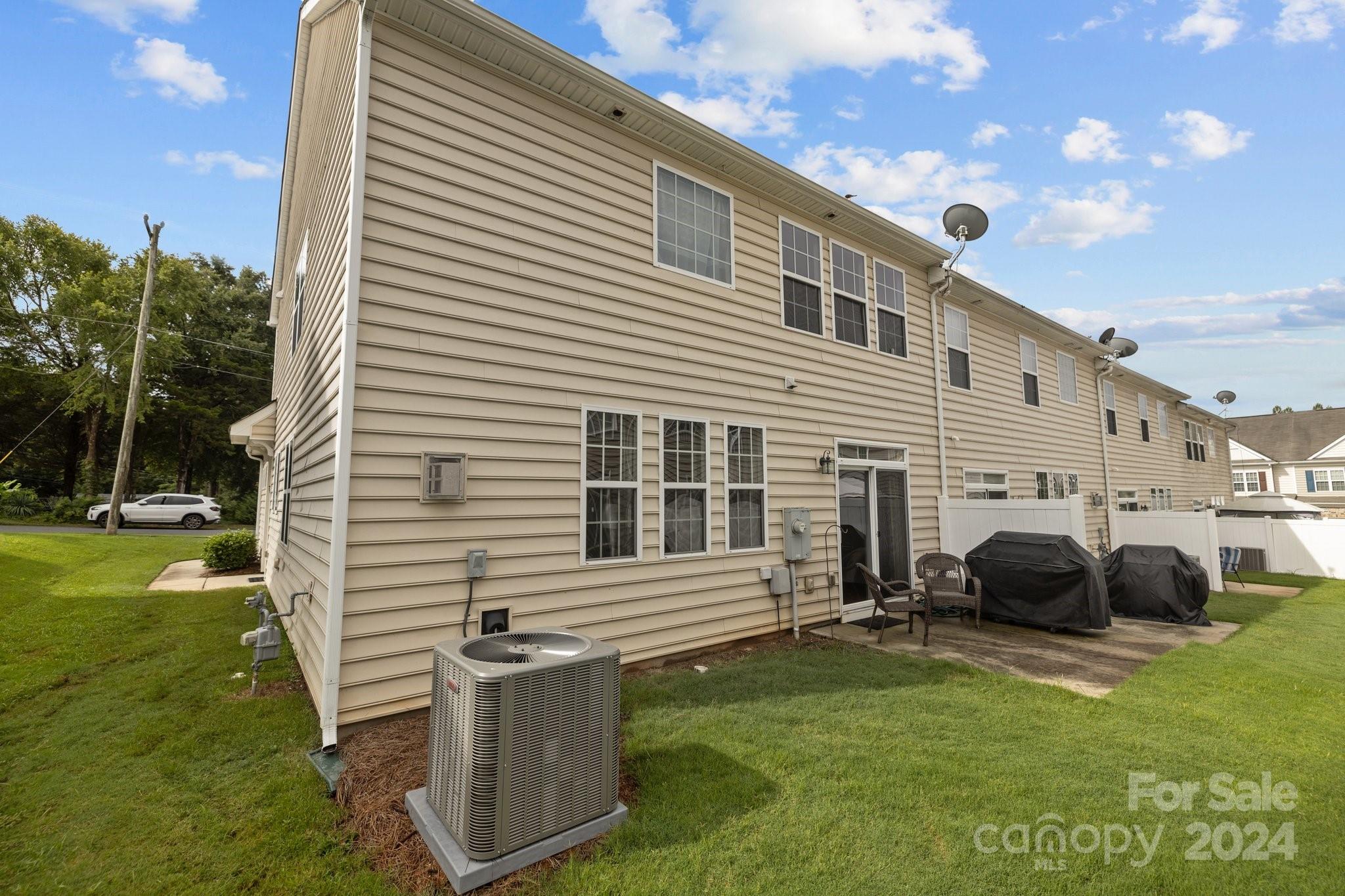 Sedona at Stone Creek Ranch - Residential