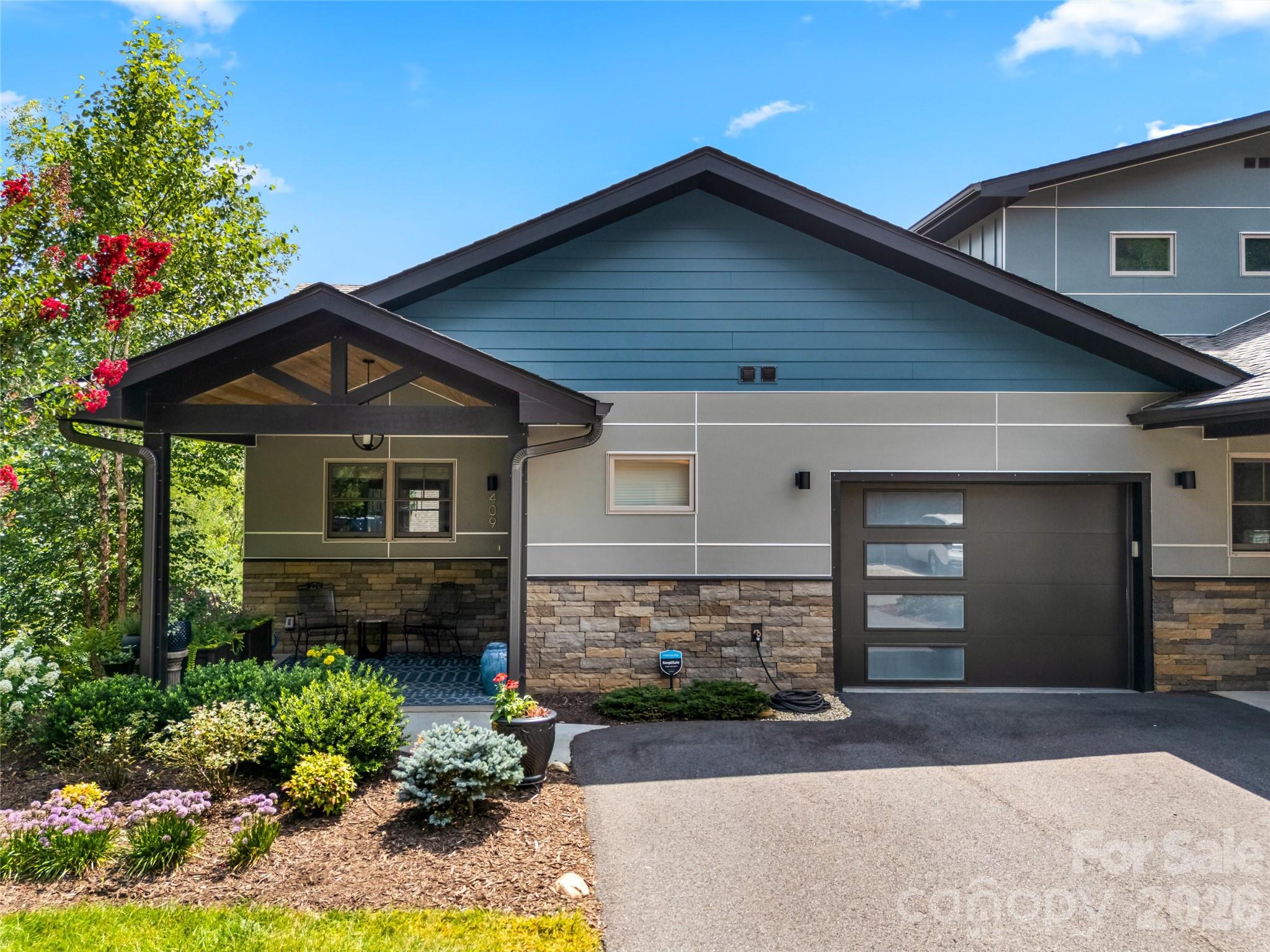 409 Kessler Place