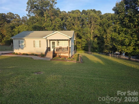 Photo of 775 Paul Payne Store Road, Taylorsville, NC 28681 (MLS # 4431109)