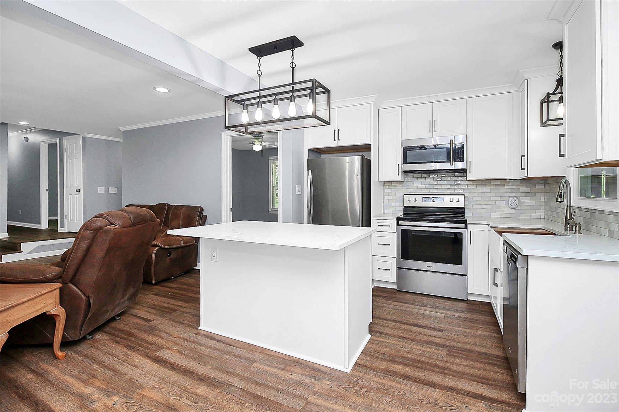 Hickory Hills - Residential