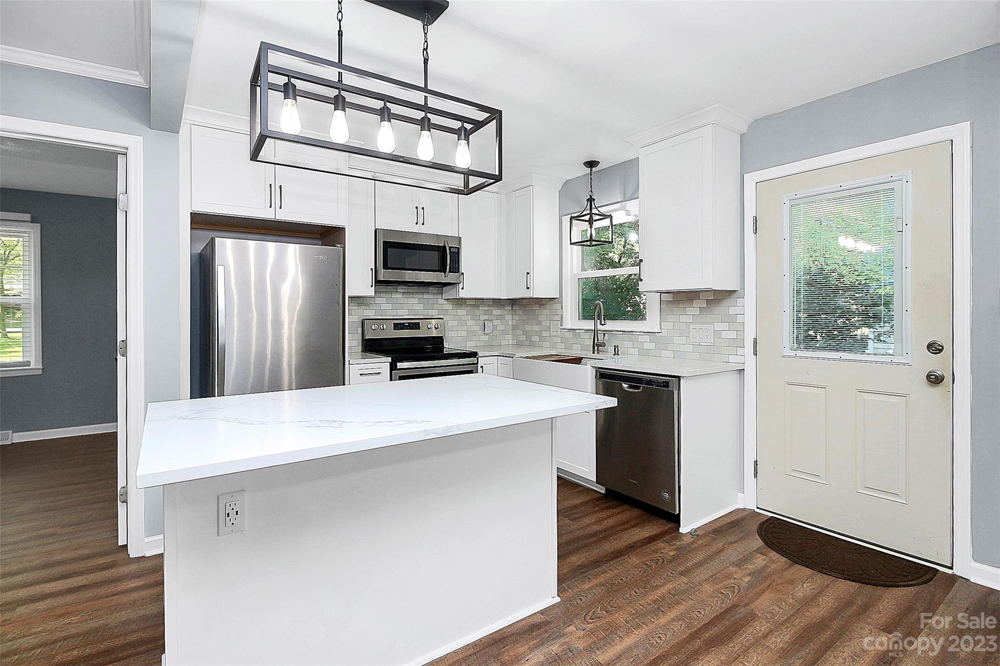 Hickory Hills - Residential