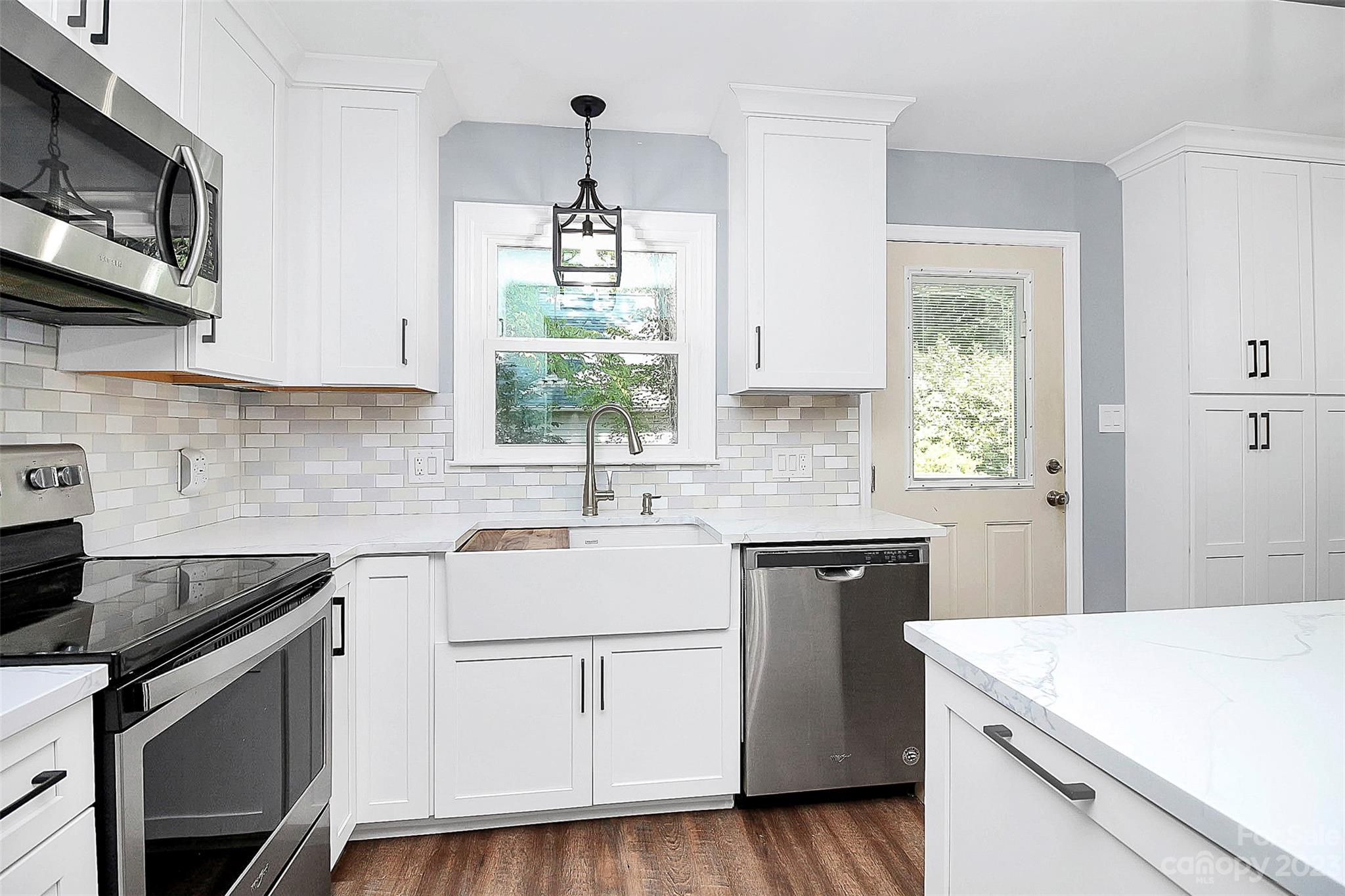 Hickory Hills - Residential