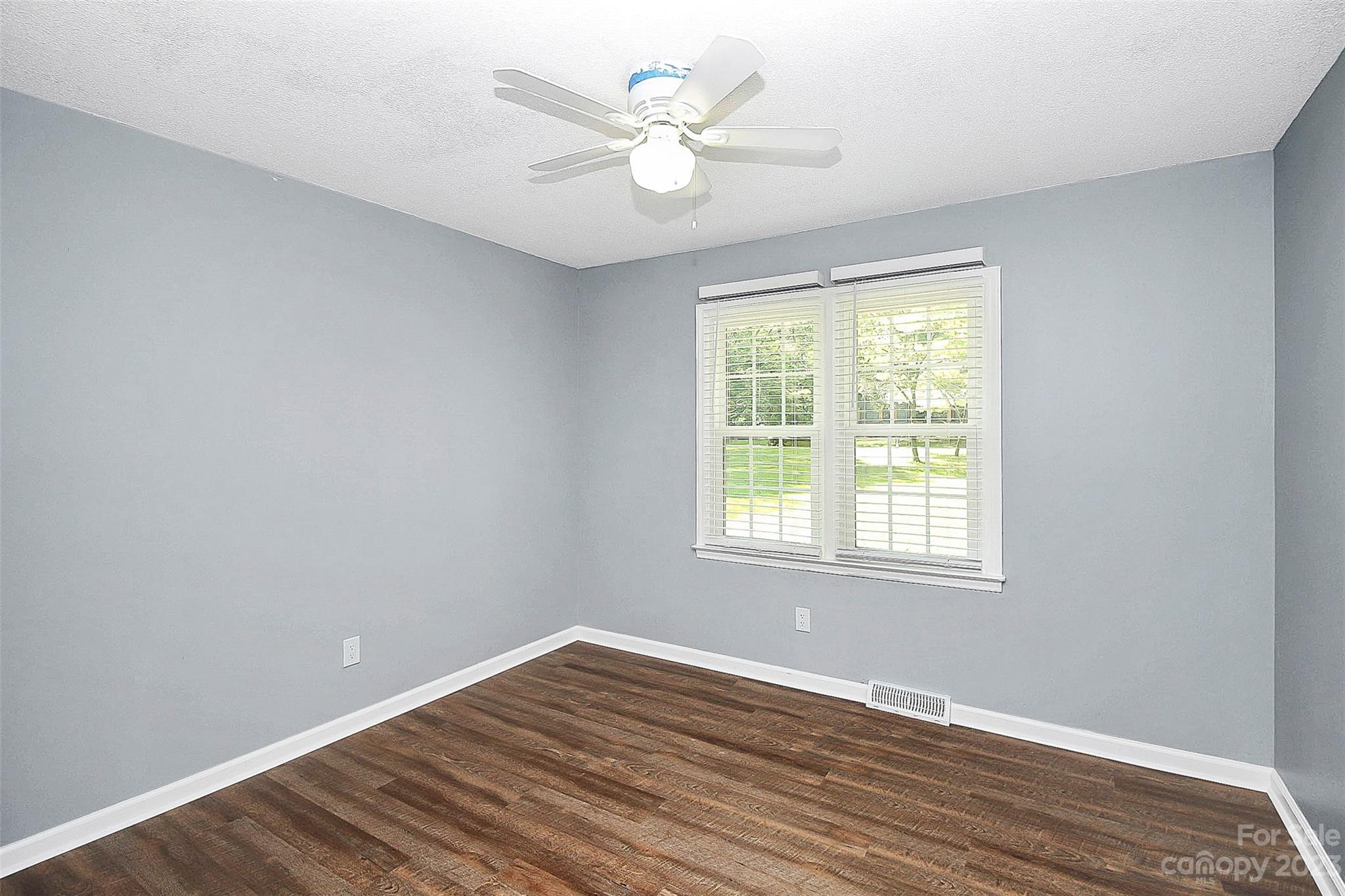 Hickory Hills - Residential