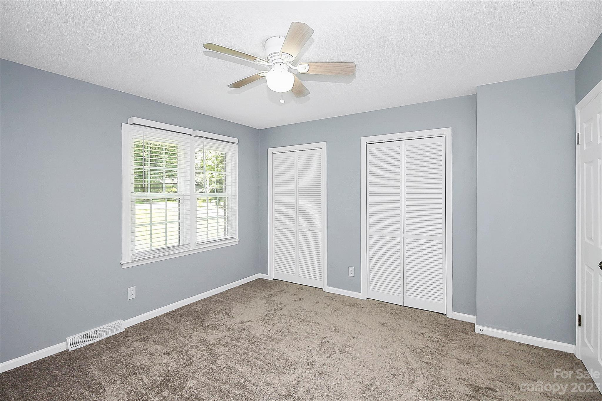 Hickory Hills - Residential