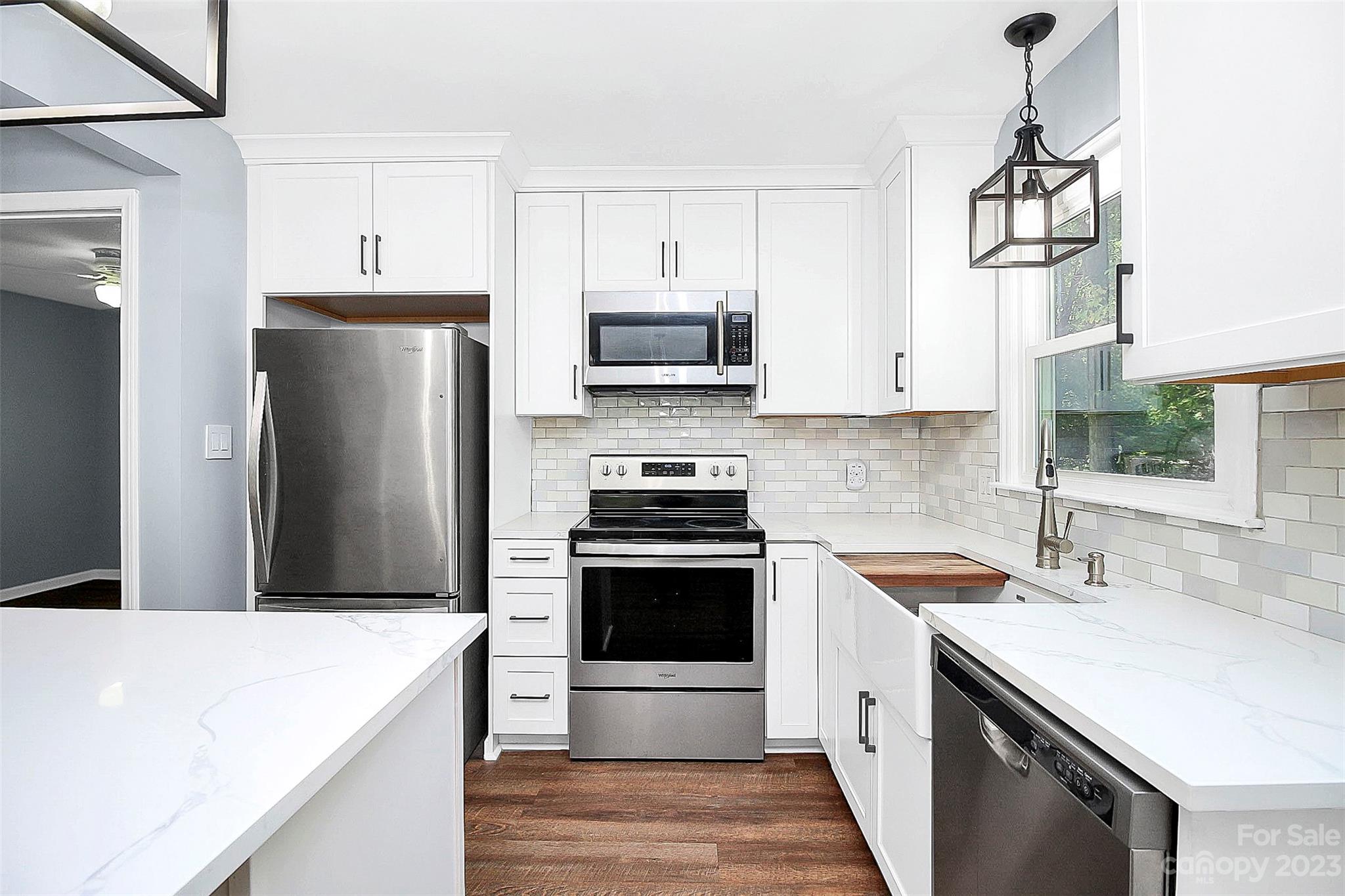 Hickory Hills - Residential