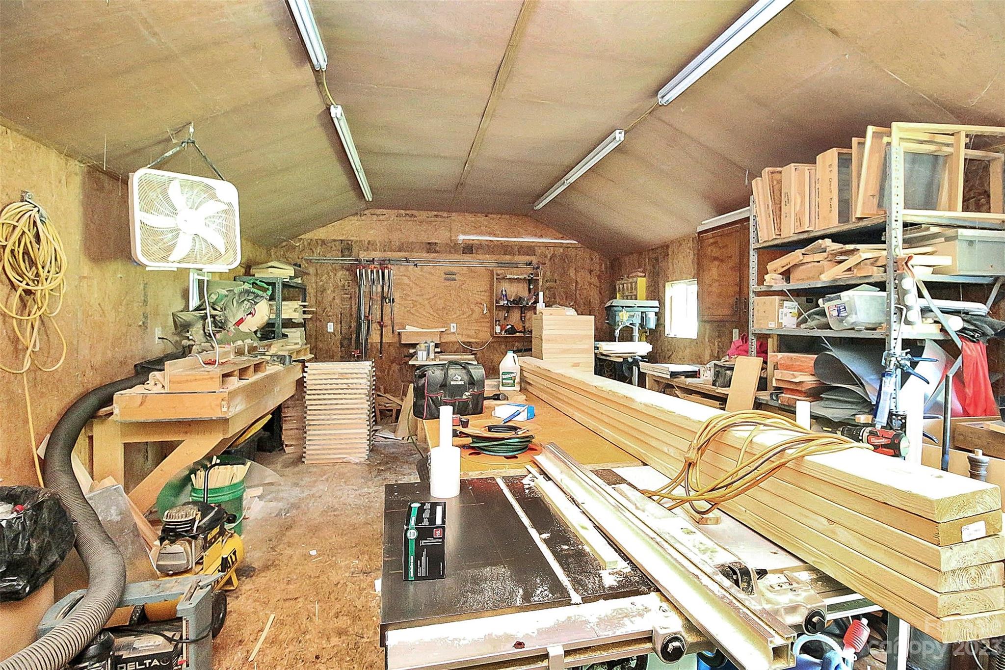 Hickory Hills - Residential