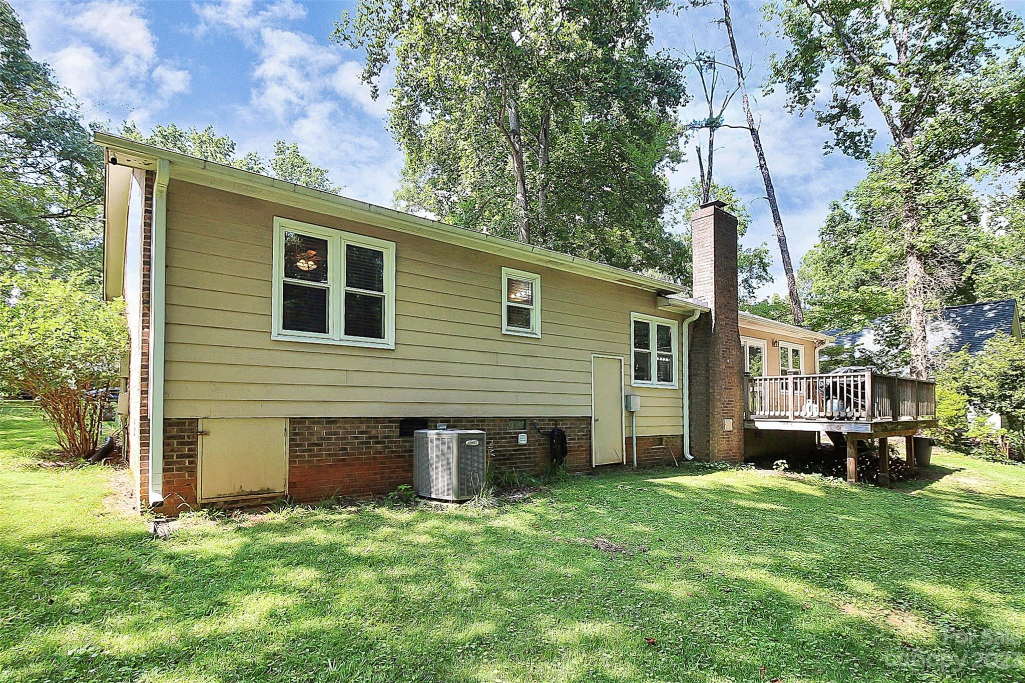 Hickory Hills - Residential