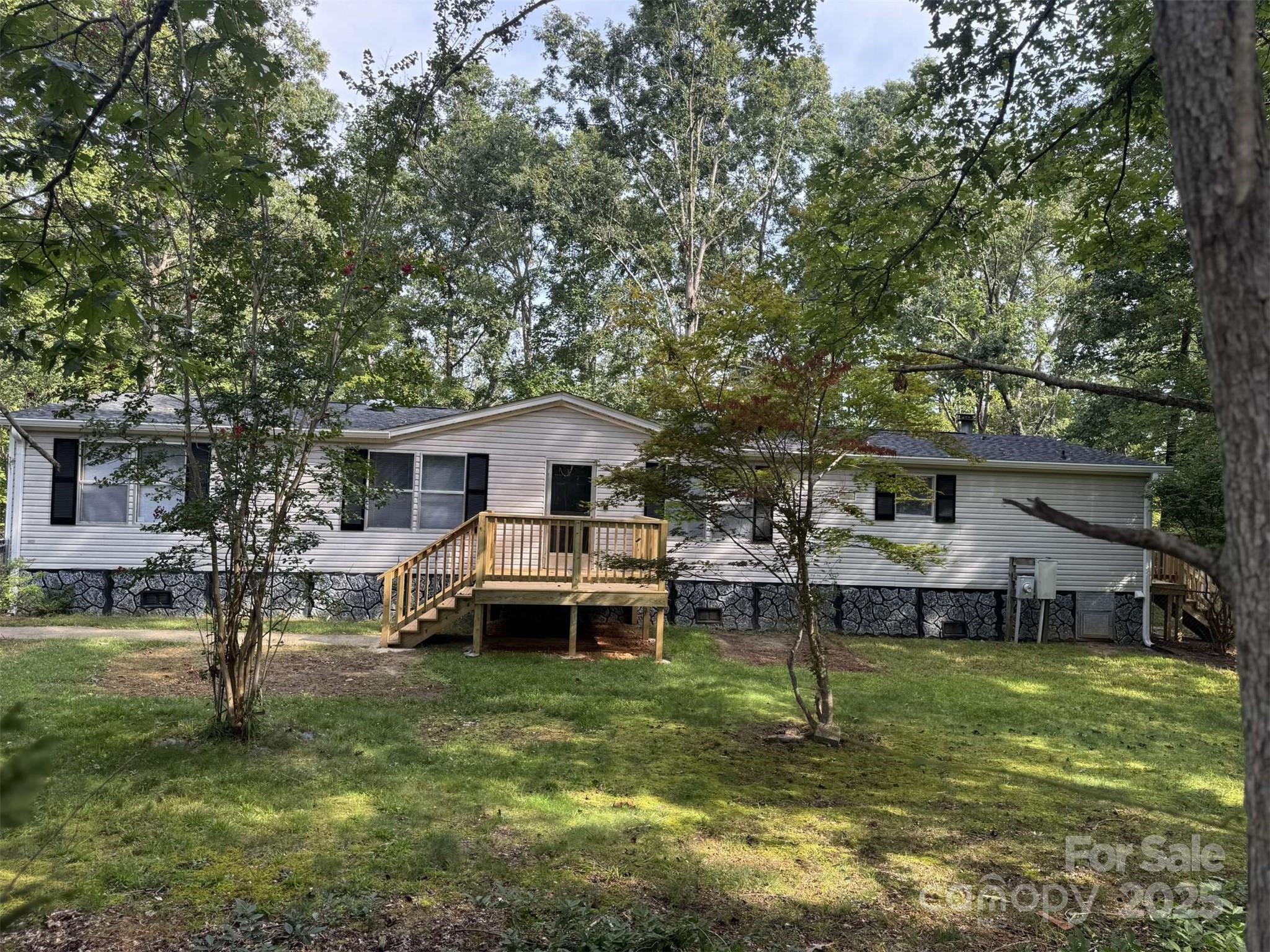 258 Log Cabin Lane