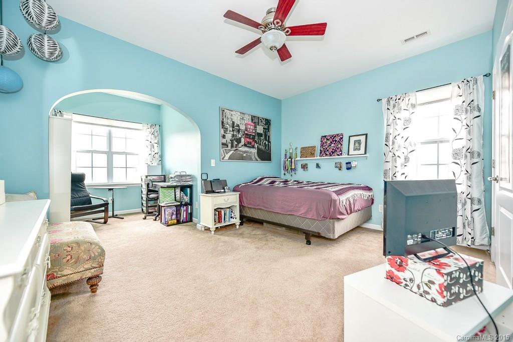 Reserve At Gold Hill - Residential