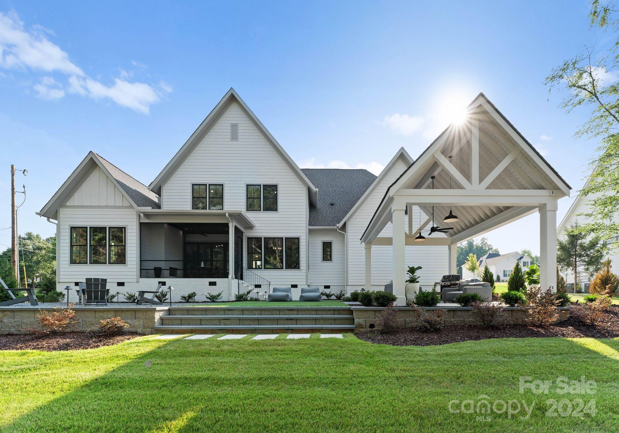 Davidson Pond - Residential