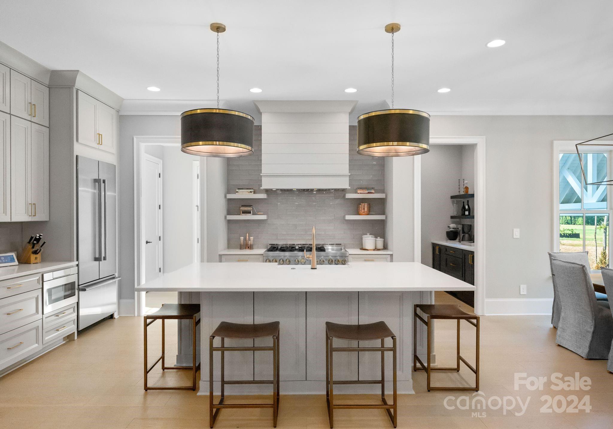 Davidson Pond - Residential