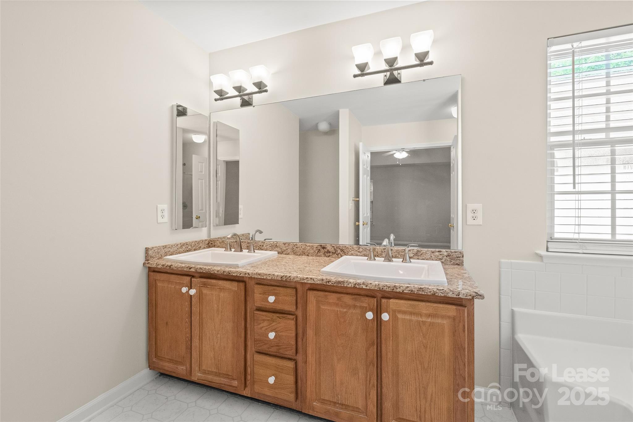 Plum Creek - Residential Lease