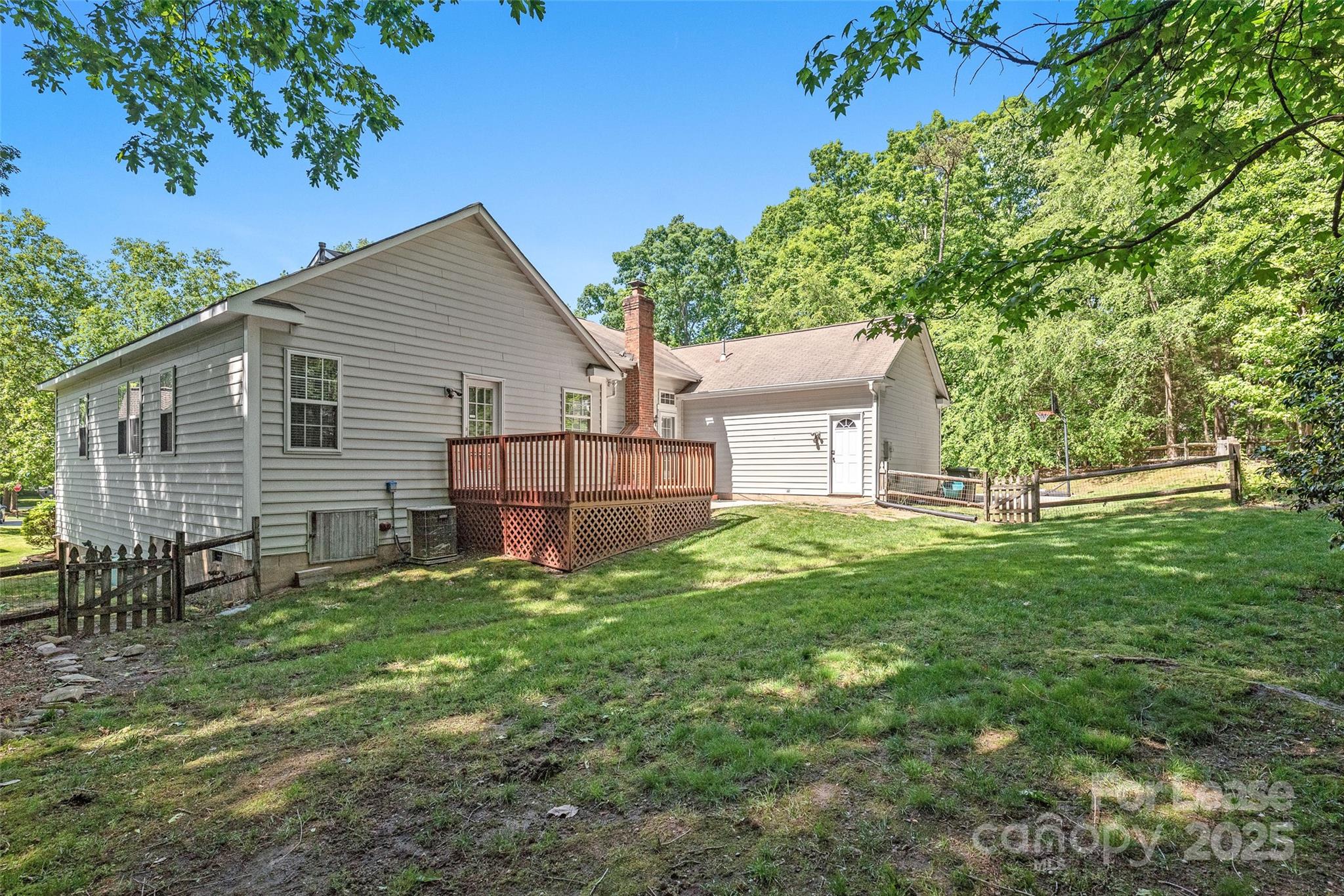 Plum Creek - Residential Lease