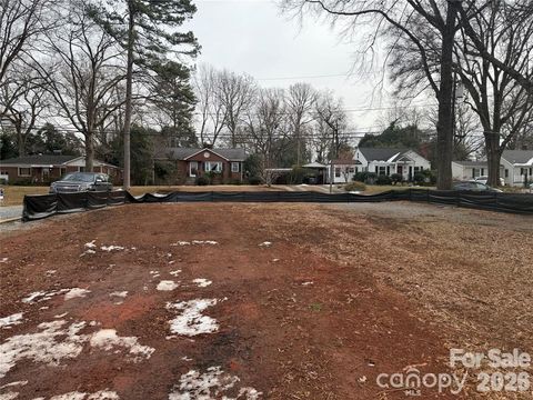 733 Fugate Avenue Charlotte NC 28205