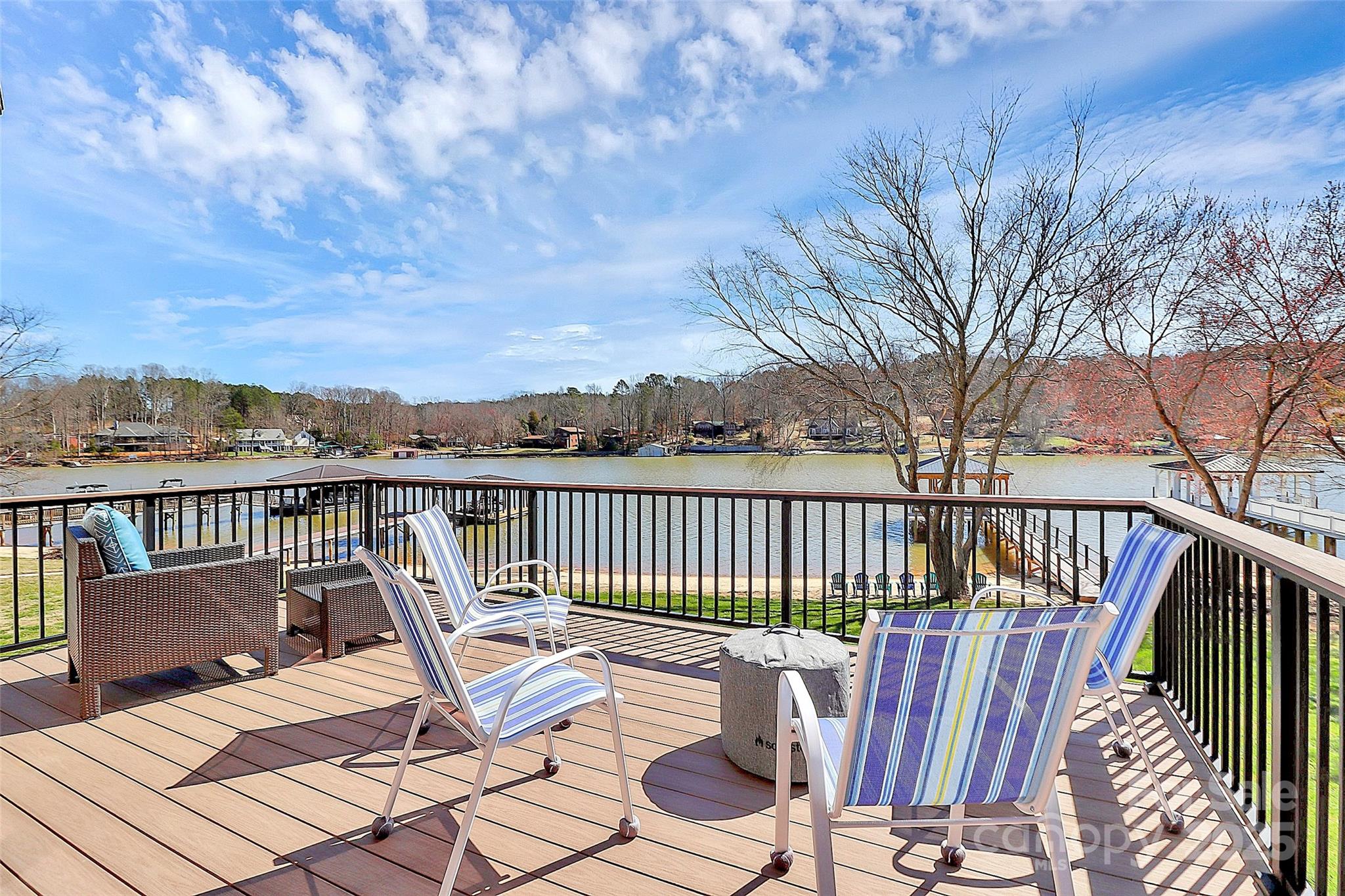 Captains Cove - Residential