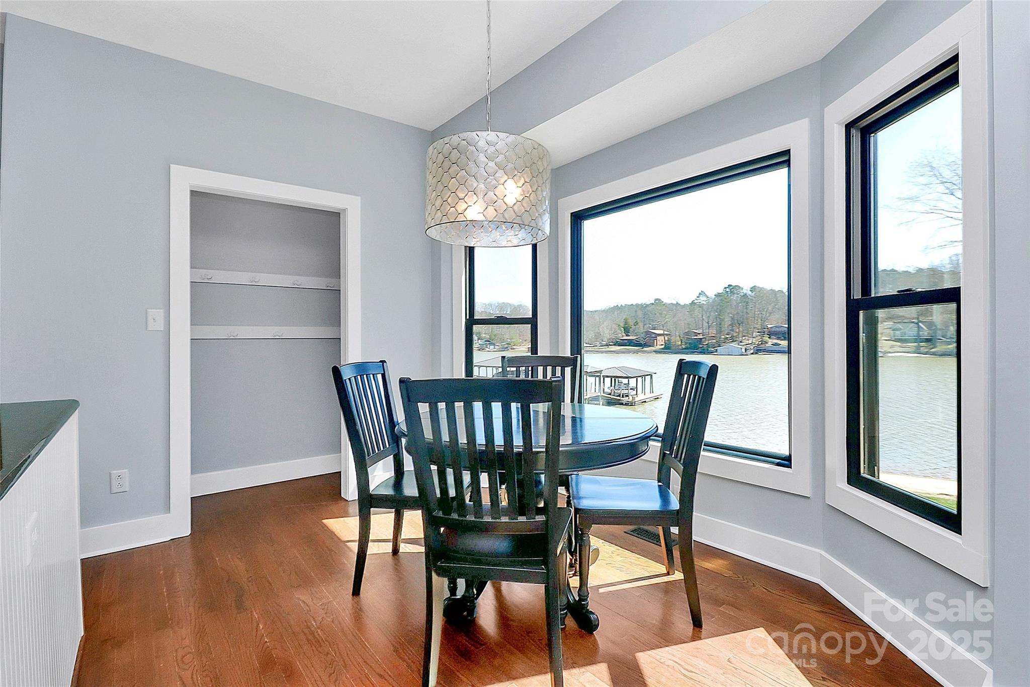 Captains Cove - Residential