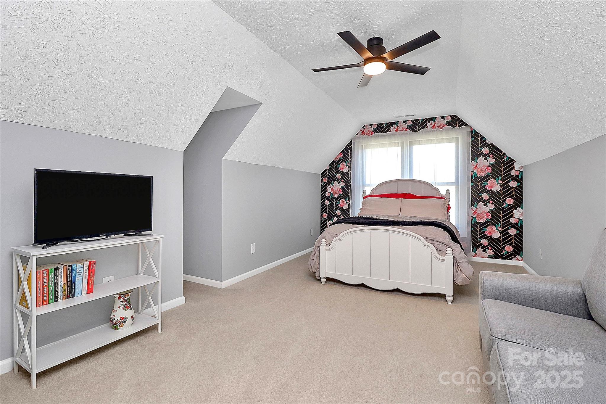 Captains Cove - Residential