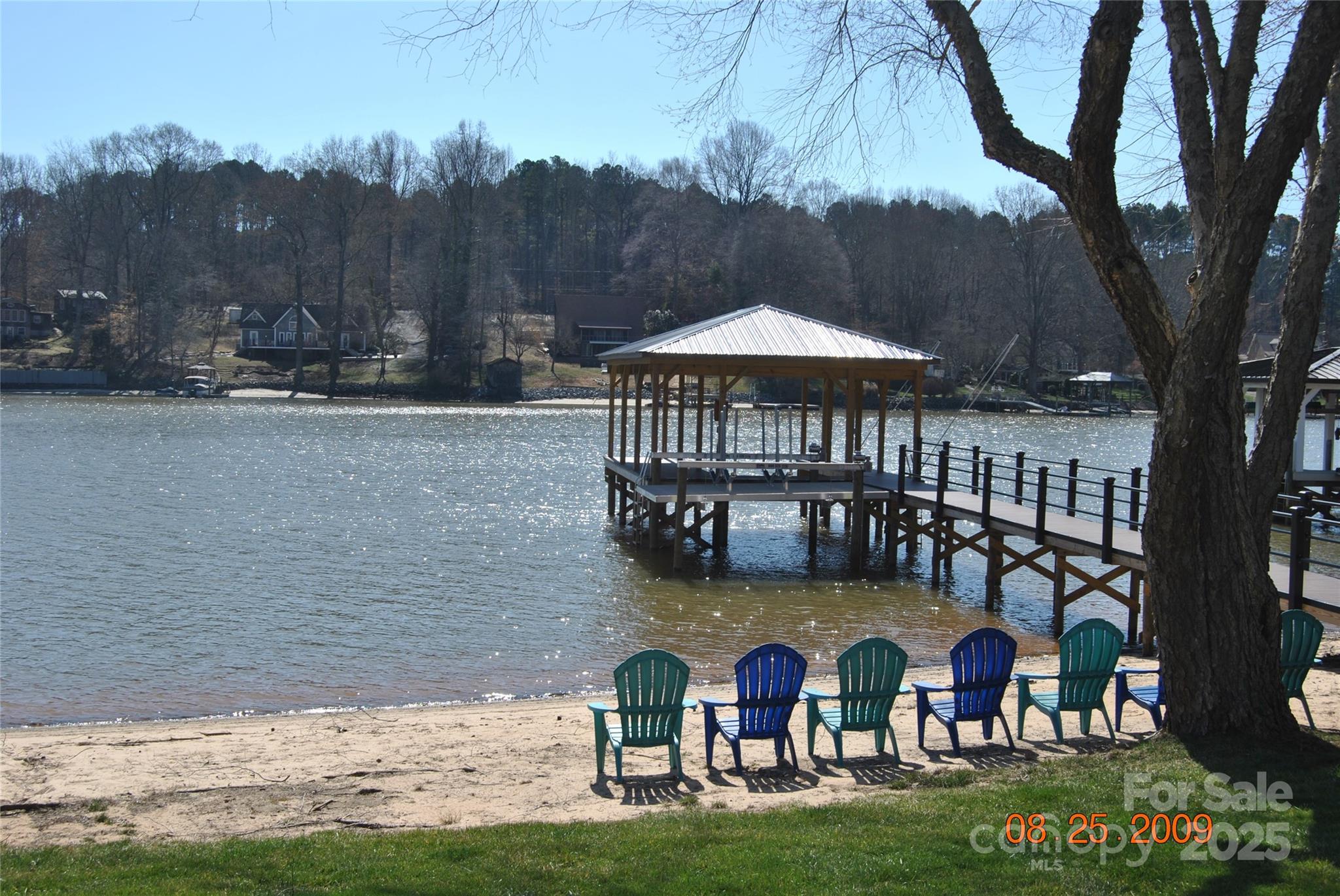 Captains Cove - Residential