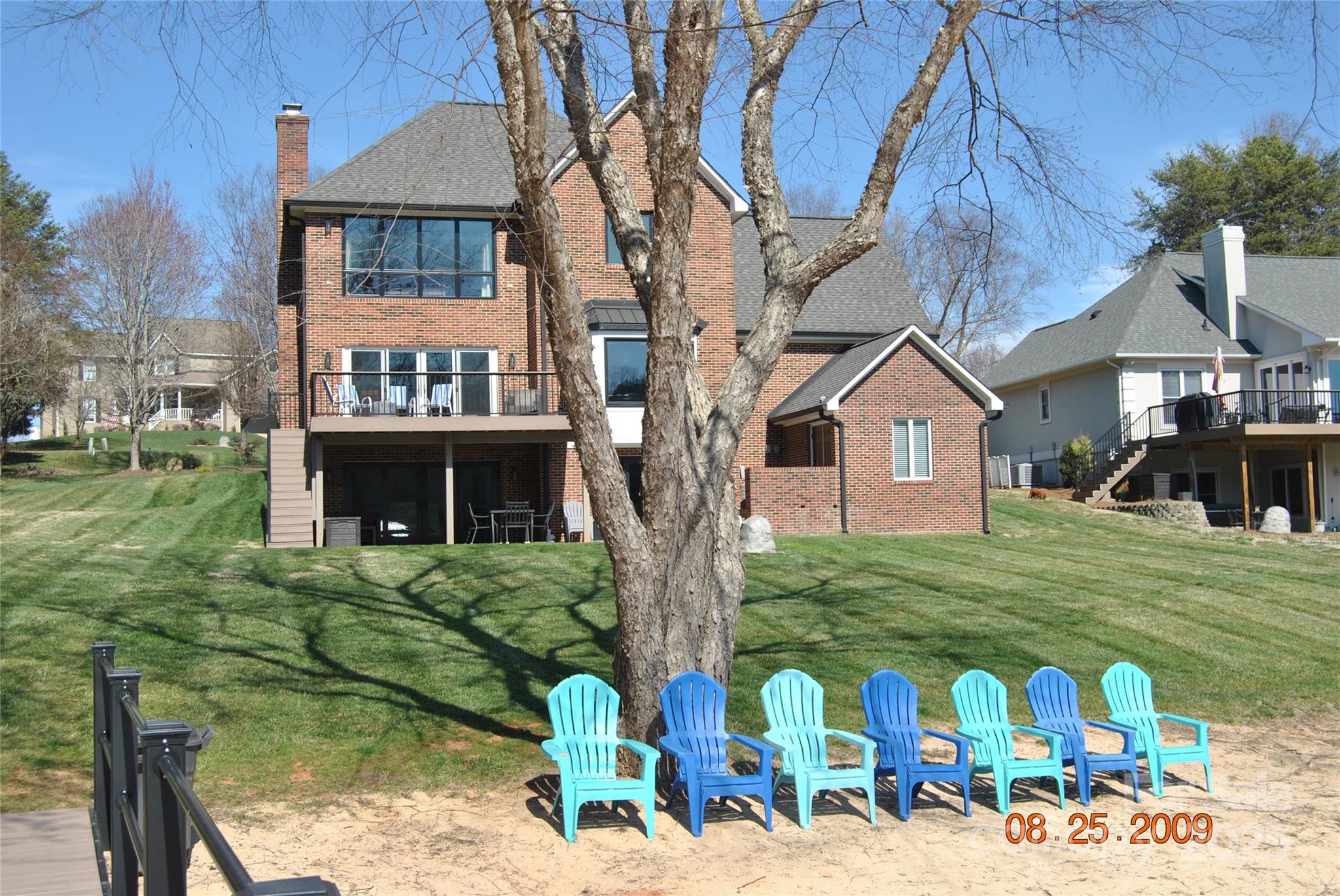 Captains Cove - Residential