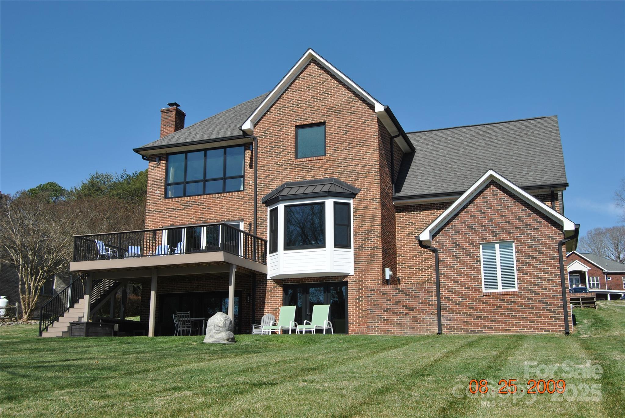 Captains Cove - Residential