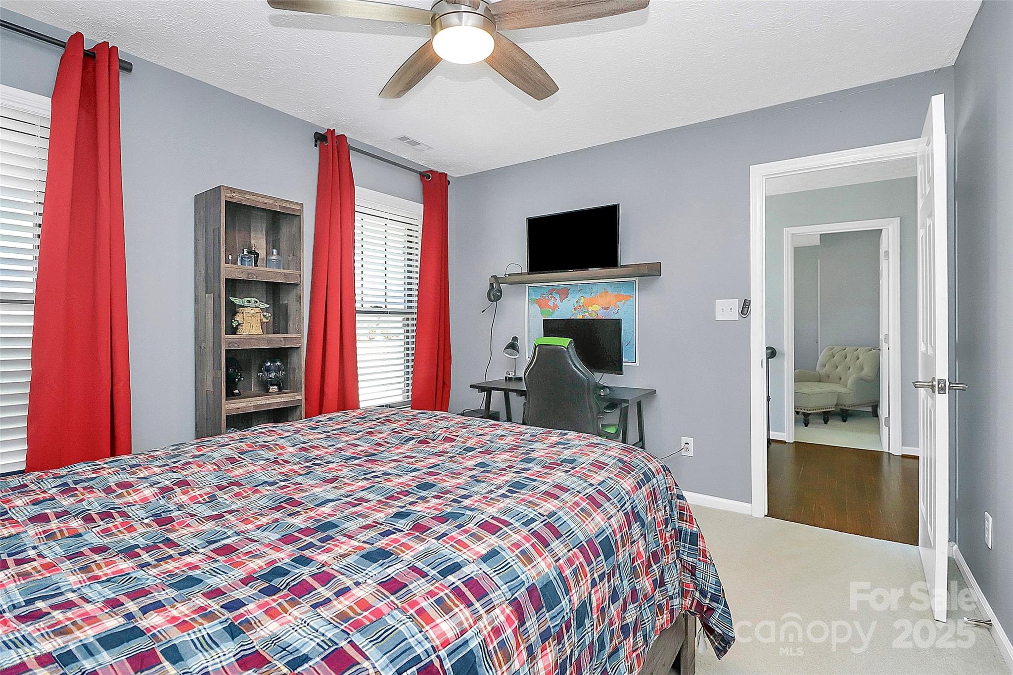 Captains Cove - Residential