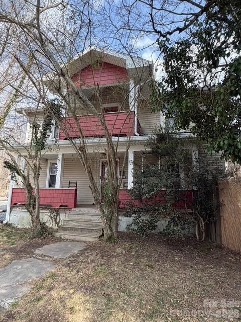 Photo of 46 Mount Clare Avenue, Asheville, NC 28801 (MLS # 4369977)